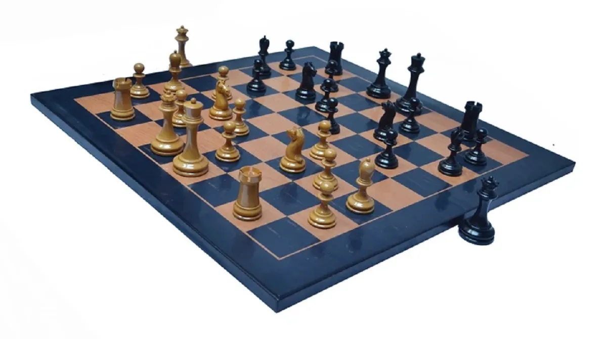 Top 3 Reasons To Pick A Hand Carved Wooden Chess Set