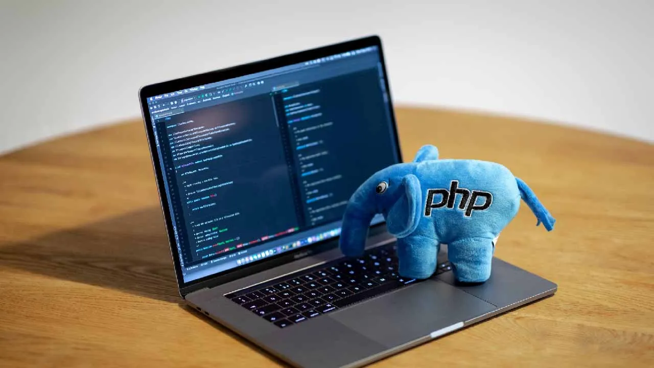 Should I learn PHP in 2021 or in 2022?